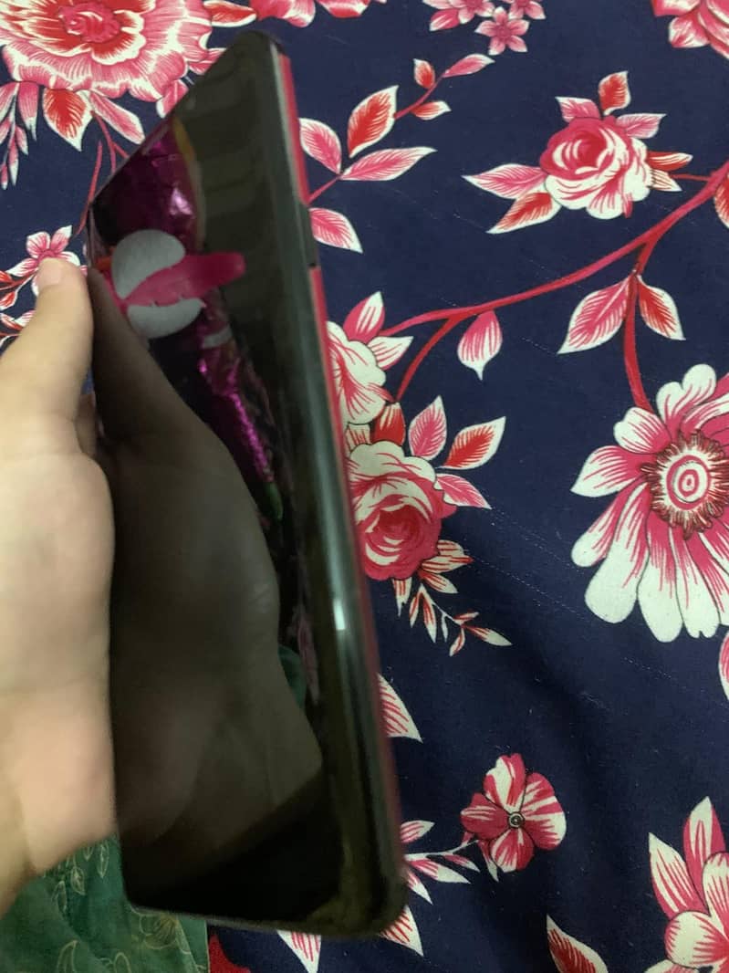 Samsung Mobile S9 Plus 6