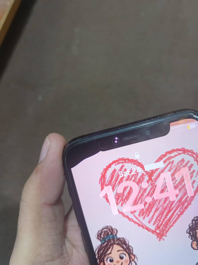 Apple iPhone 11 Pro 4