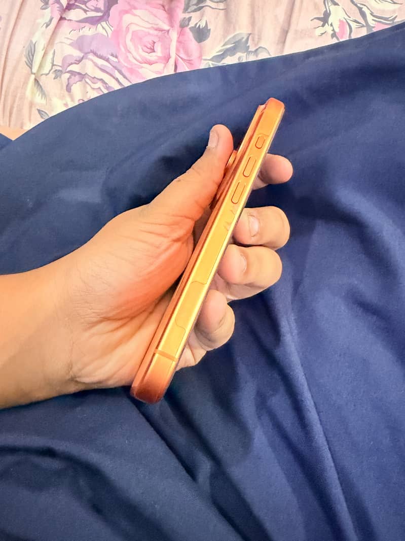 Apple iPhone 17 Pro 4
