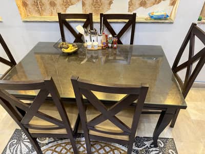 Dining table for sale
