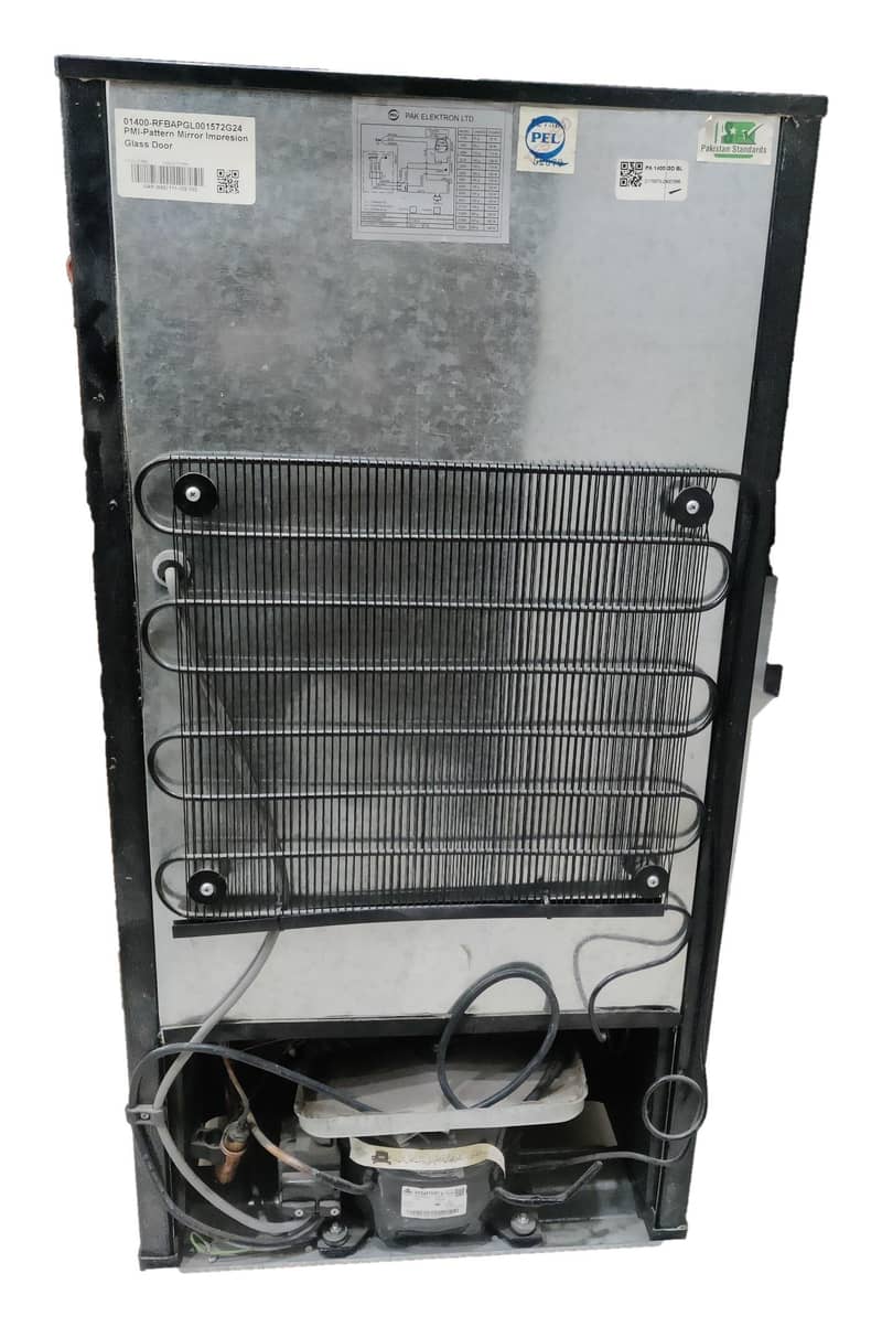 PEL Mini Refrigerator 1