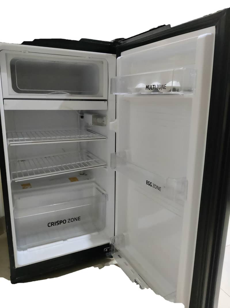 PEL Mini Refrigerator 2