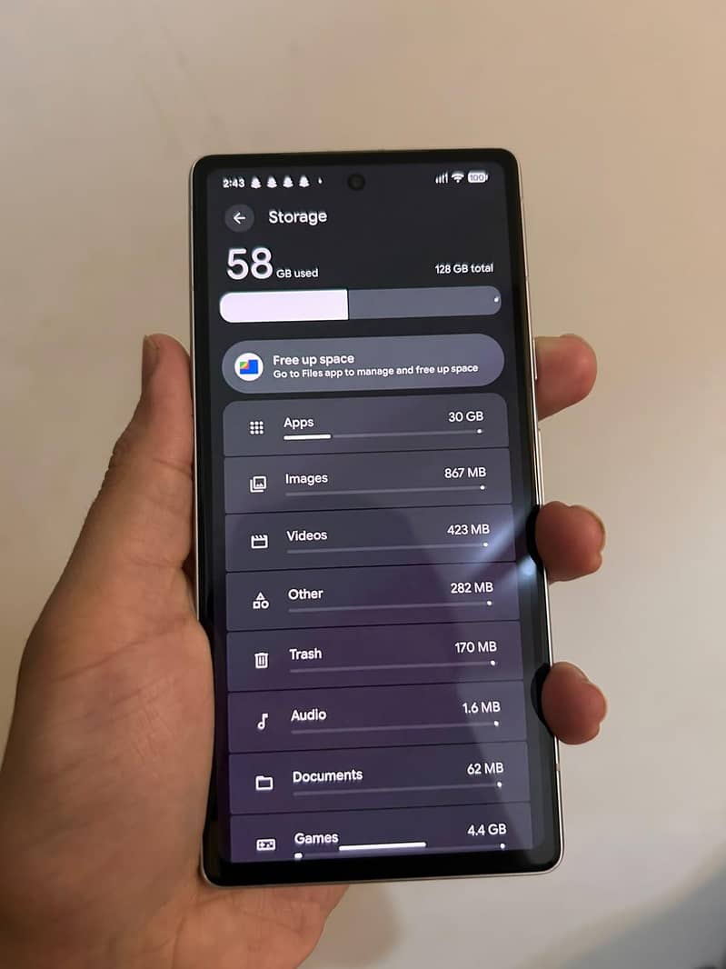 Google Pixel 7a 5