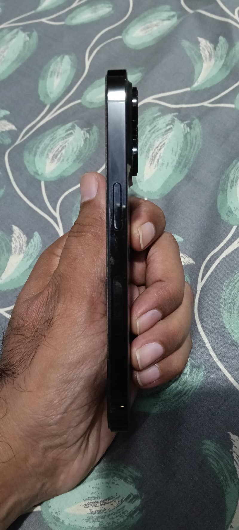 Apple iPhone 14 Pro 2