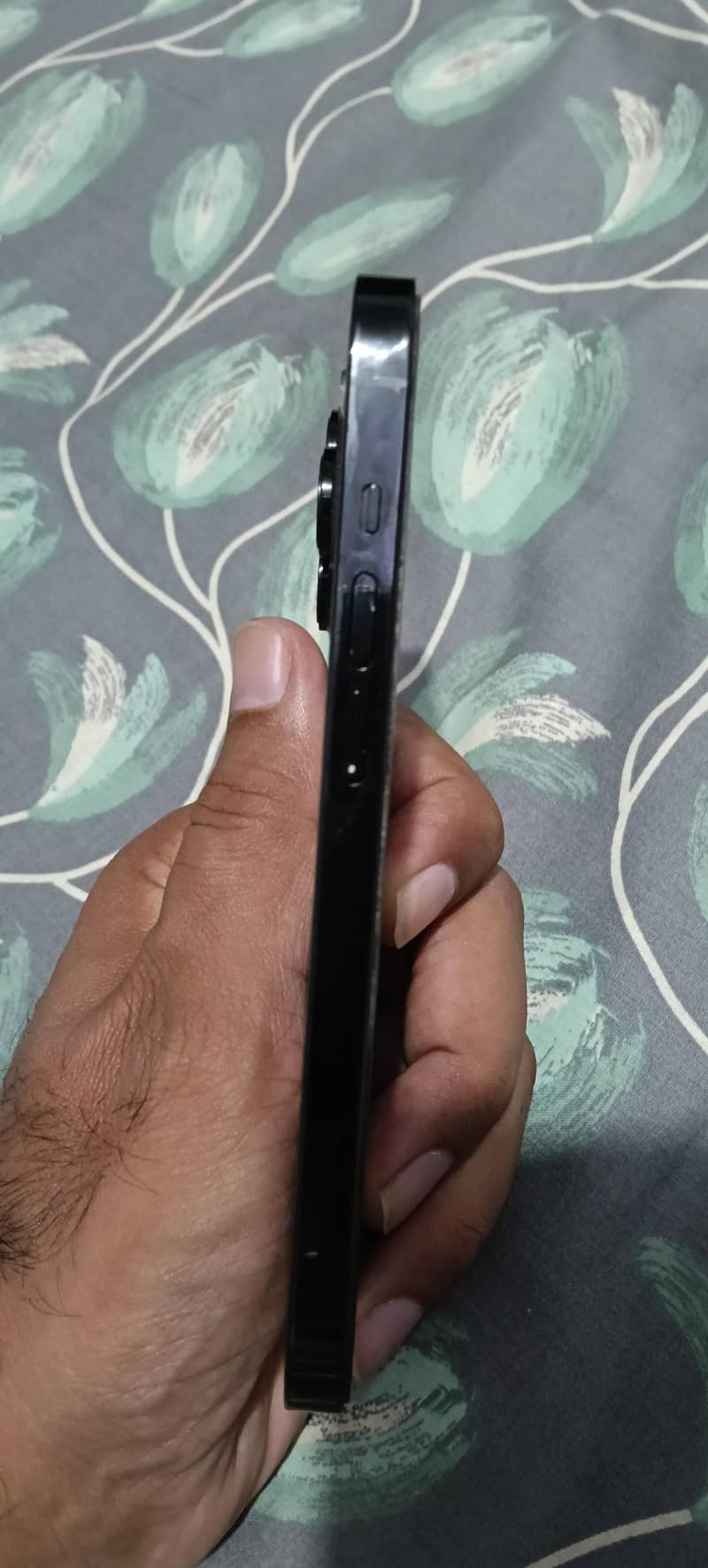 Apple iPhone 14 Pro 3
