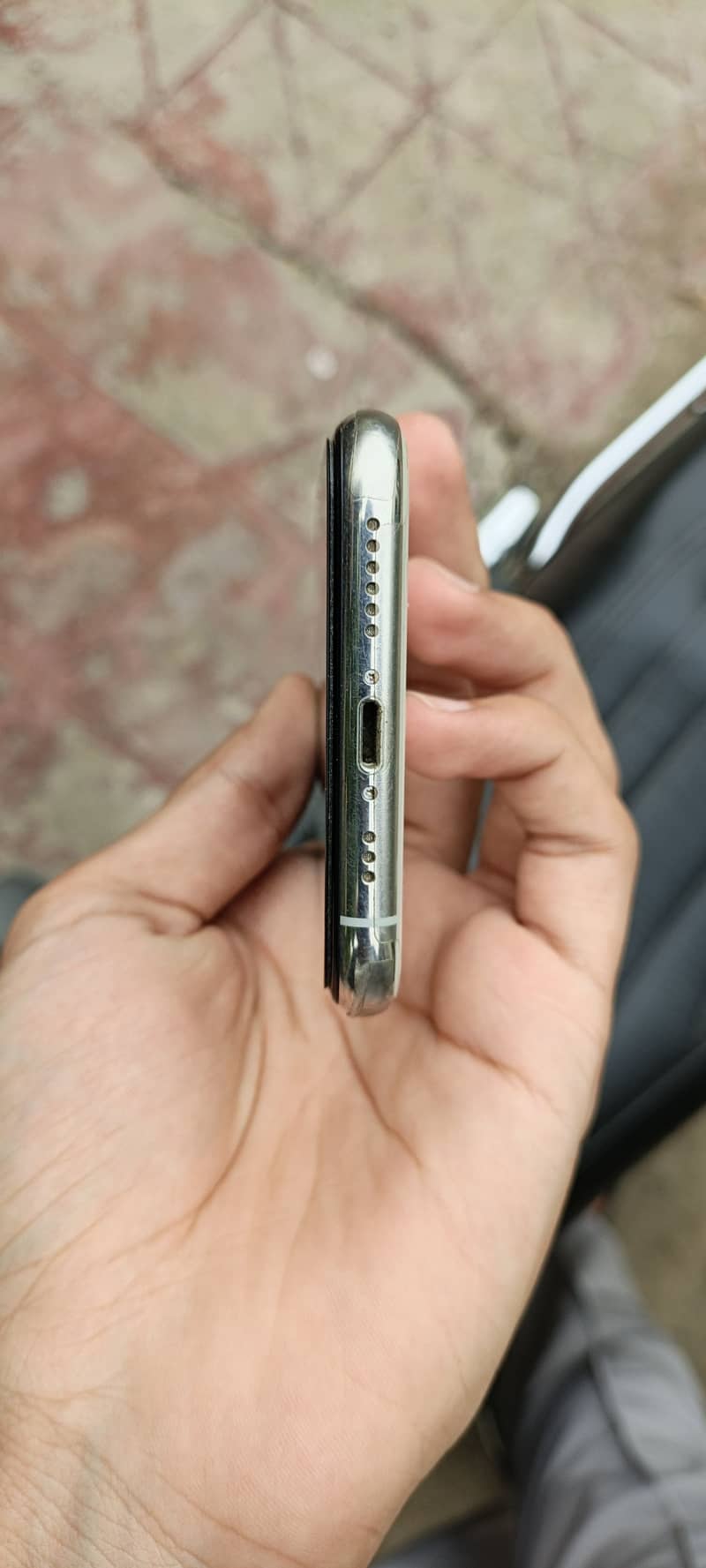 Apple iPhone 11 Pro 1