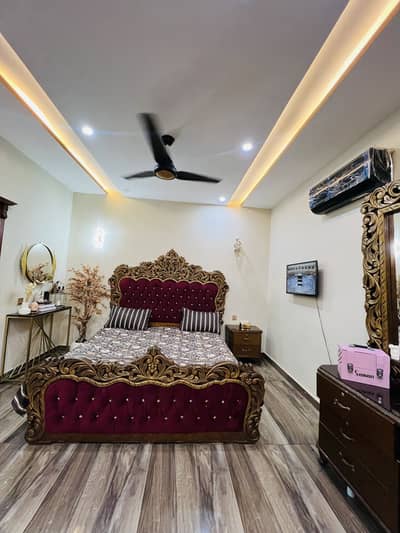 Complete bed set sale
