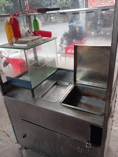 Fries counter