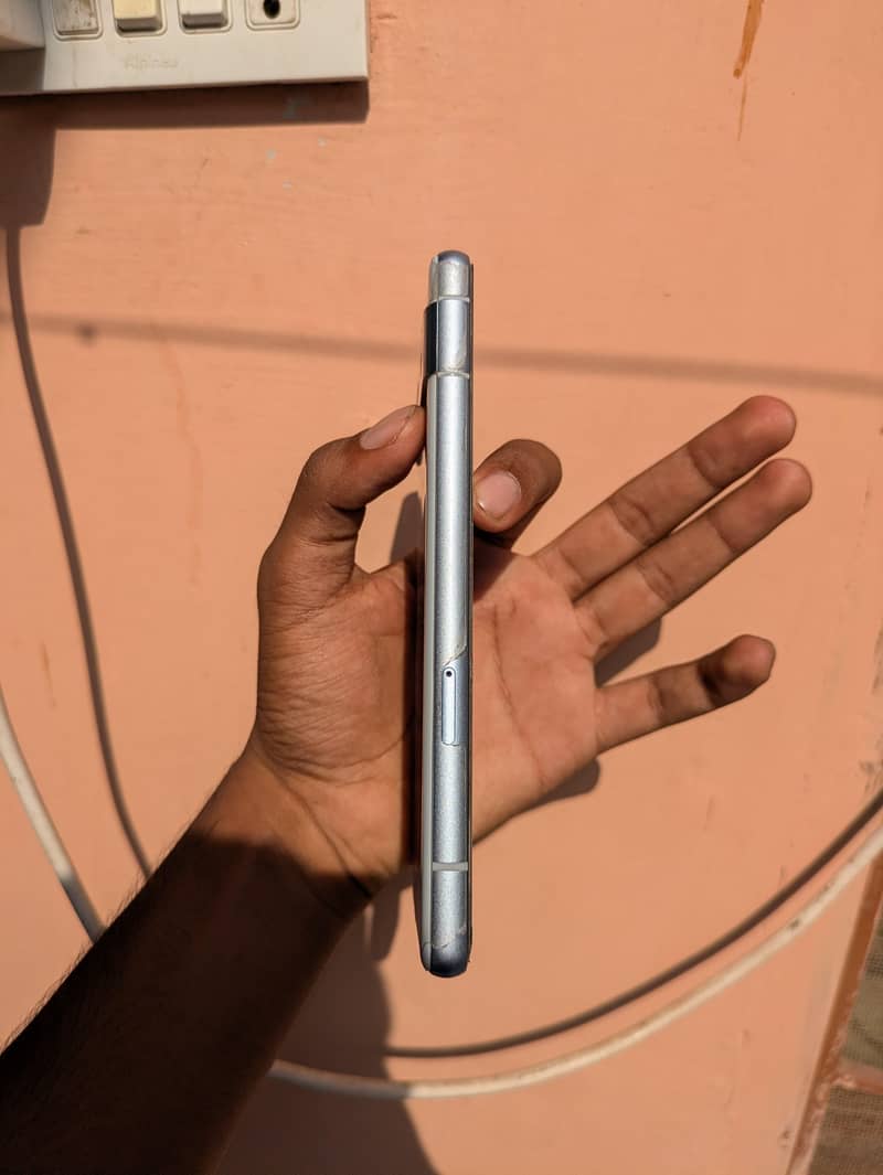 Google Pixel 7a 6
