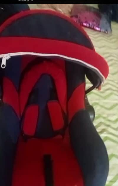 Baby carry cot