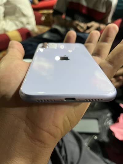 Apple iPhone 11