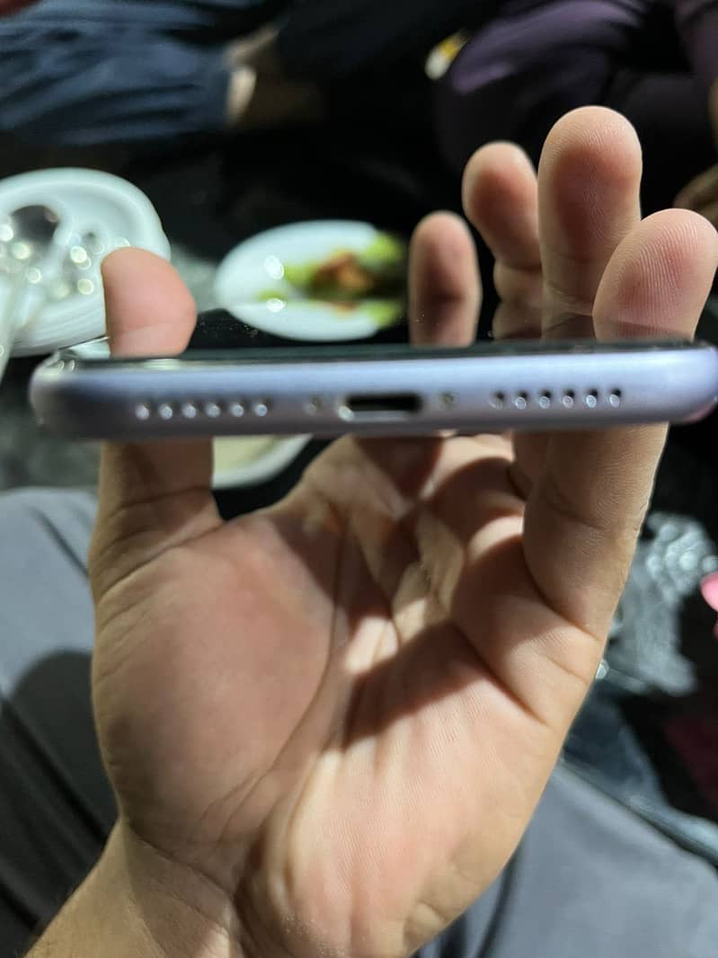 Apple iPhone 11 2