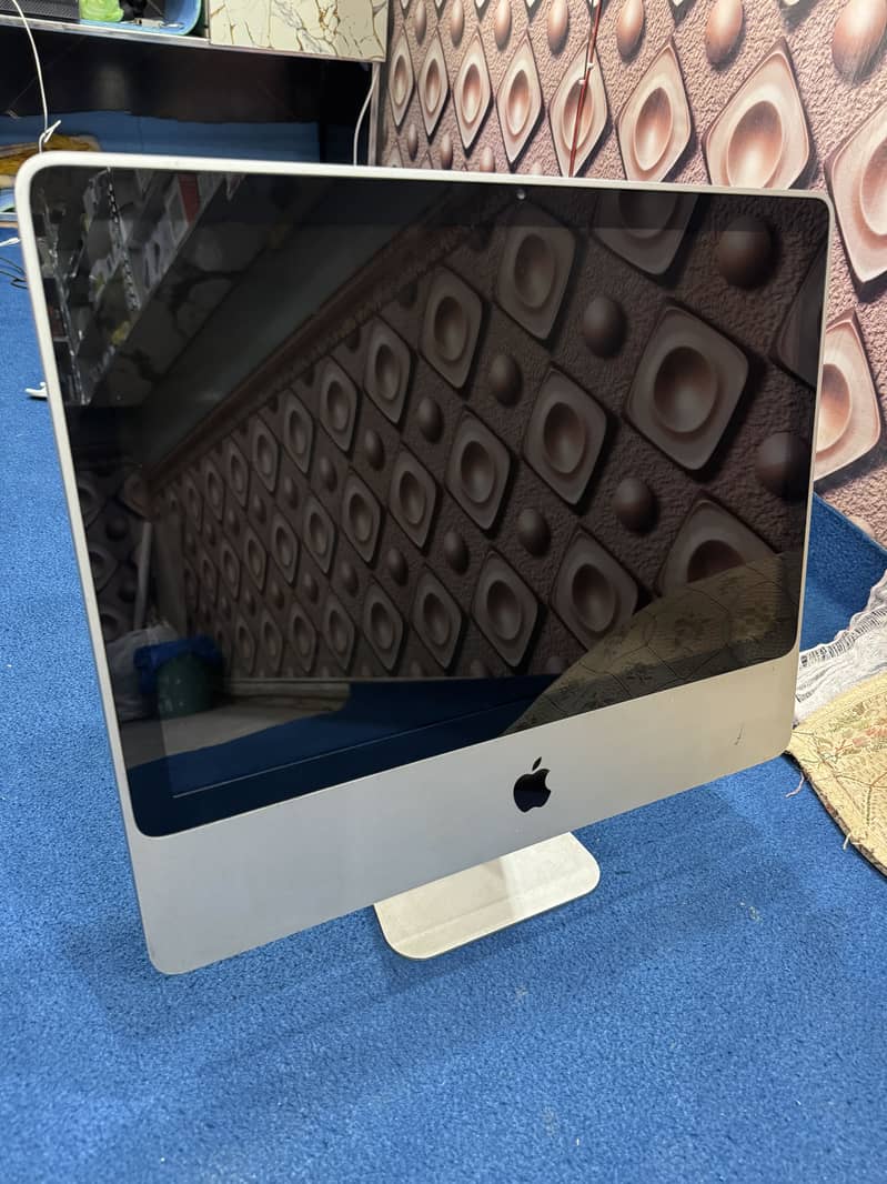 imac computer 1
