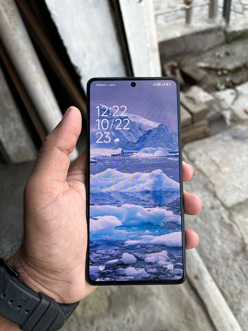 Xiaomi Redmi Note 13 Pro 0