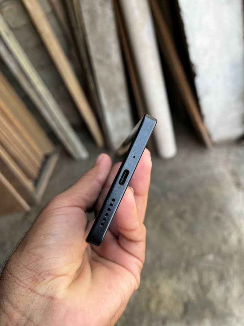 Xiaomi Redmi Note 13 Pro 3