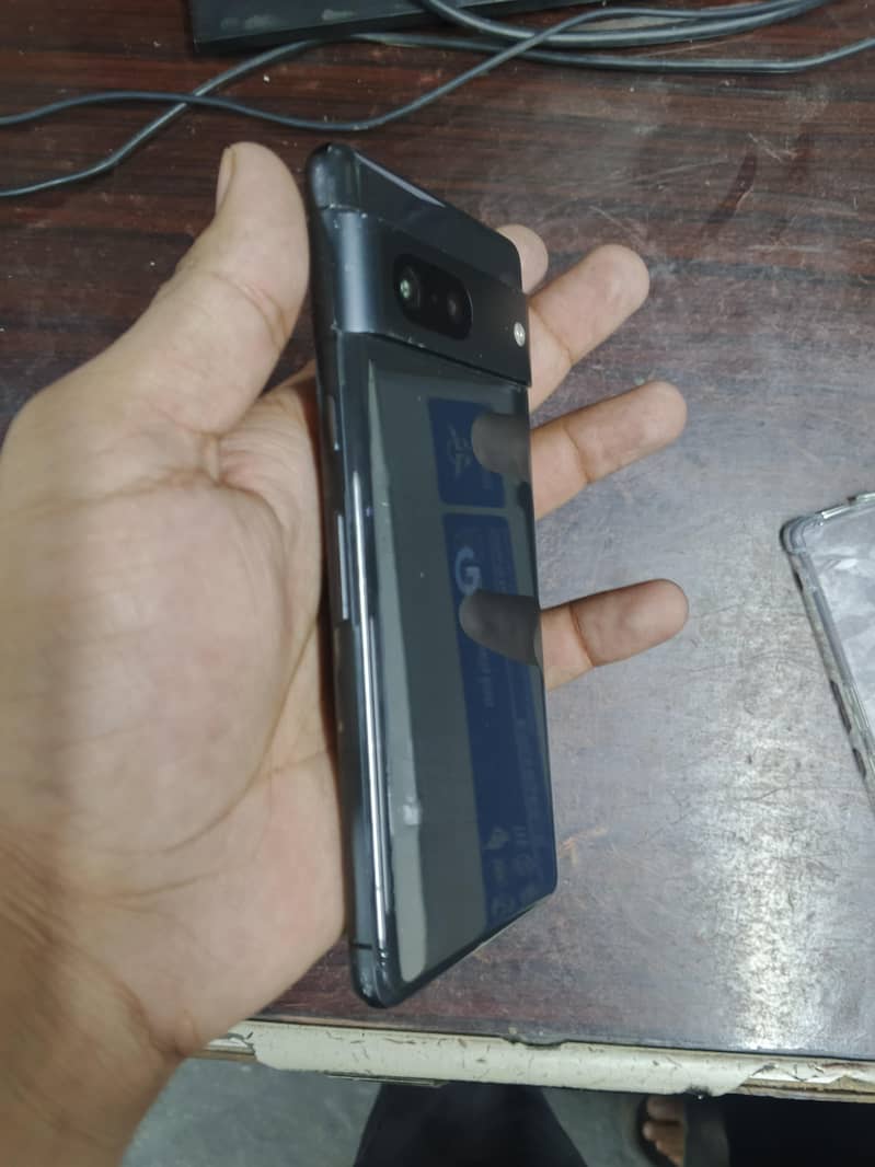 Google Pixel 7 5