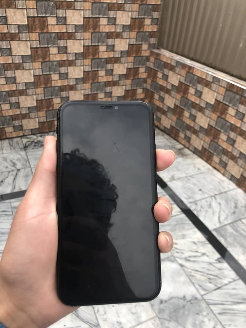 Apple iPhone XR 3