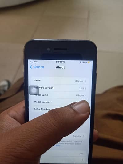 Apple iPhone 7