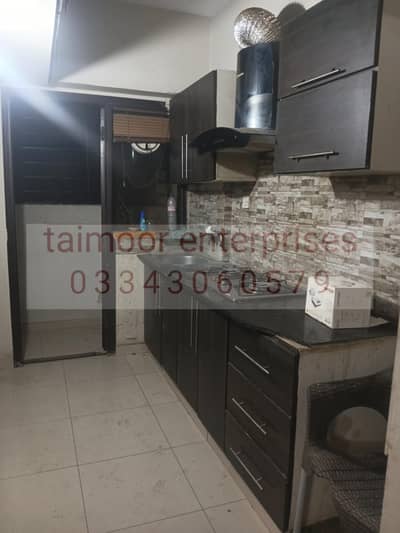 2 BED LOUNGE WITH LIFT | TILED FLOOR