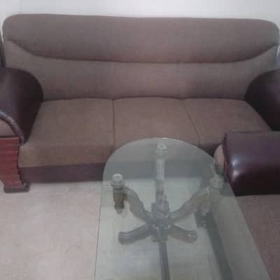 good condition sofa very little used n reasonable price