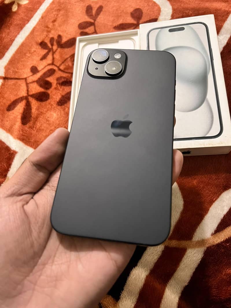iPhone 15 Plus 128GB 3