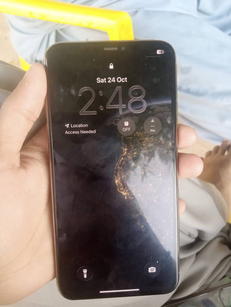 Apple iPhone 11 Pro Max 1