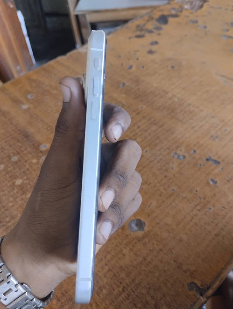 Apple iPhone XR sim permanent work 0
