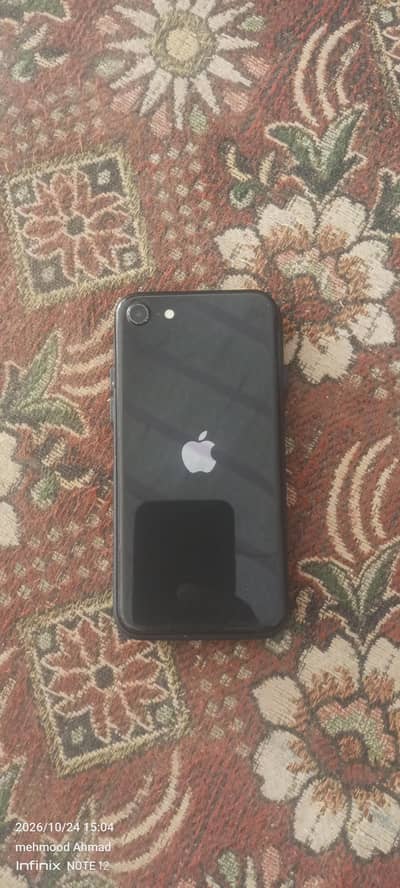 Apple iPhone SE