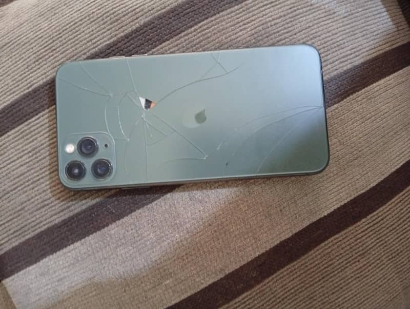 Apple iPhone 11 Pro Max 1