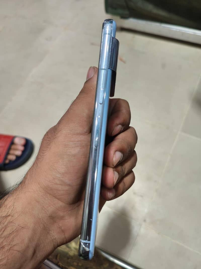 Google Pixel 8 Pro 2