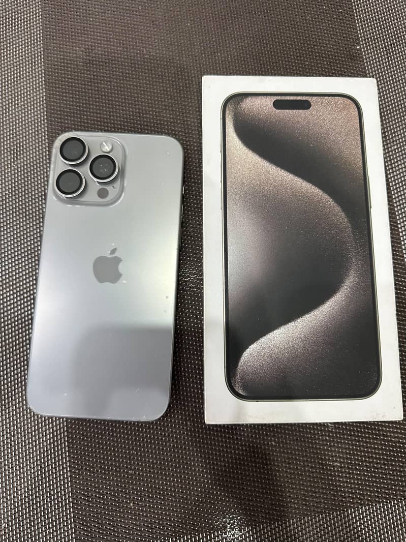 Apple iPhone 15 Pro Max 1