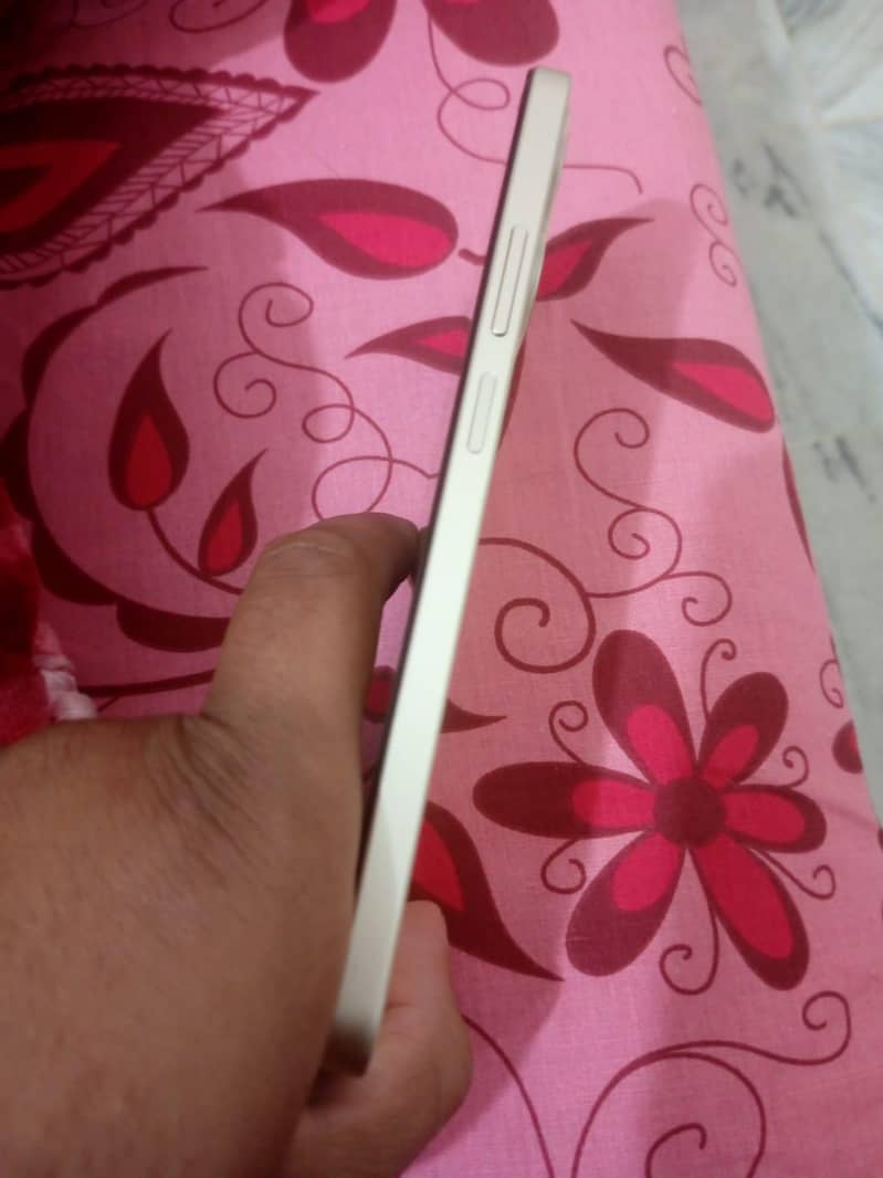 Realme C61 2
