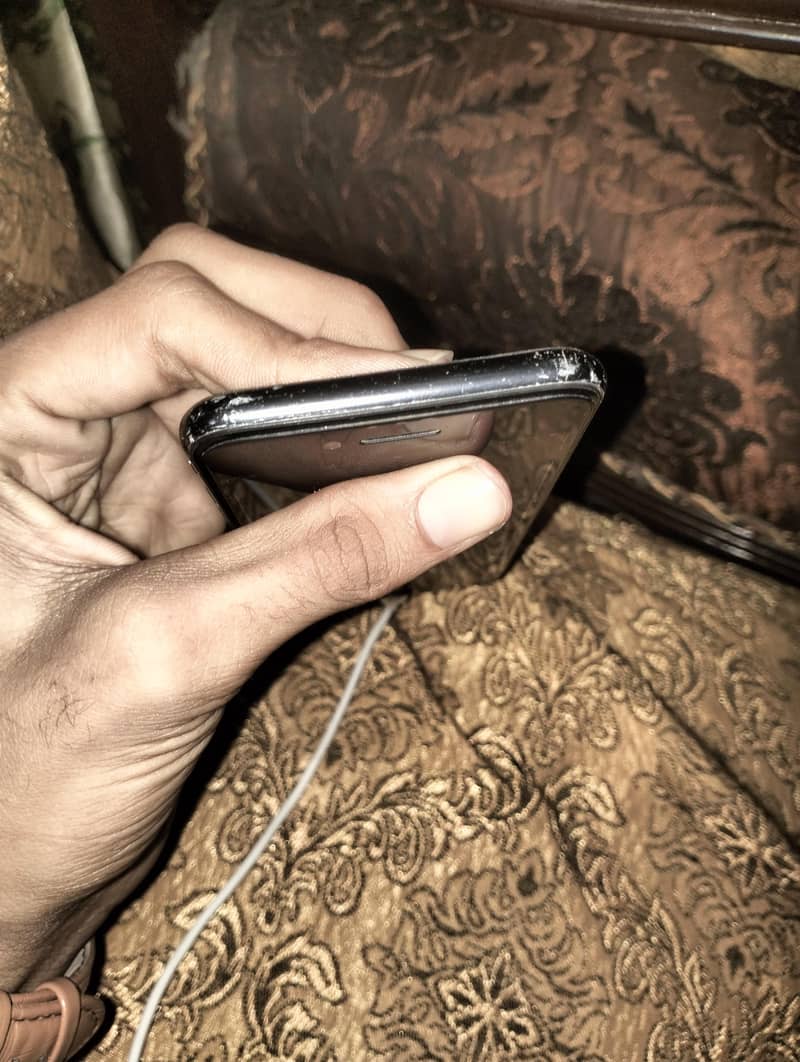Apple iPhone SE 4