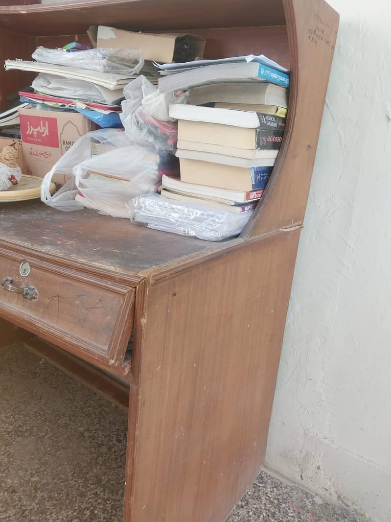 Showcase+Computer Table+TV trolley 1