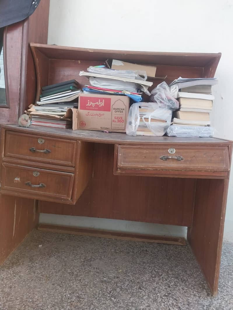 Showcase+Computer Table+TV trolley 4