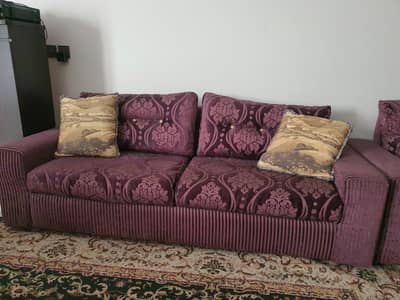 Beautiful 6 Seater Sofa Set for sale (Super Comfortable)