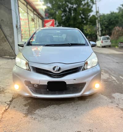 Toyota Vitz 2011