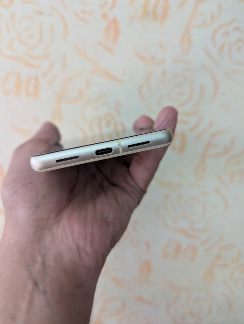 Google Pixel 7 3
