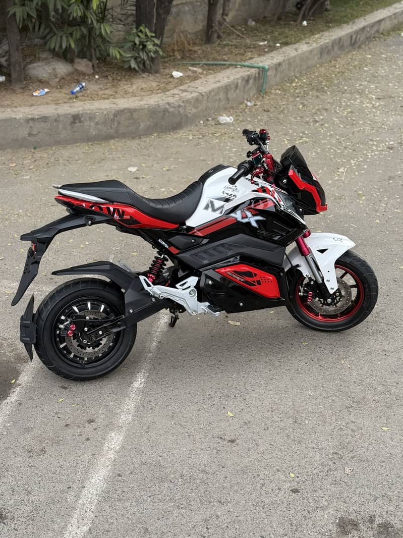 E turbo thunderbolt 10