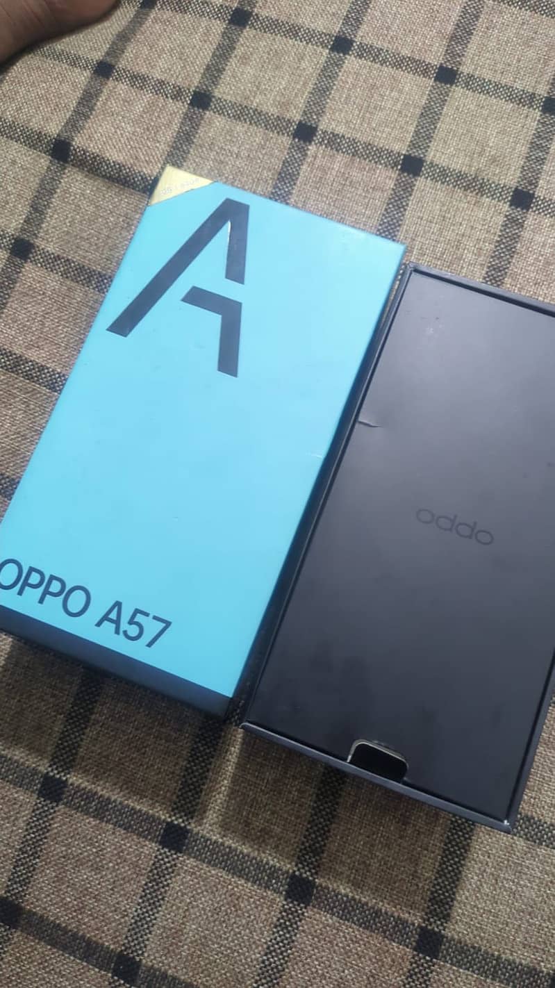 OPPO A57 6