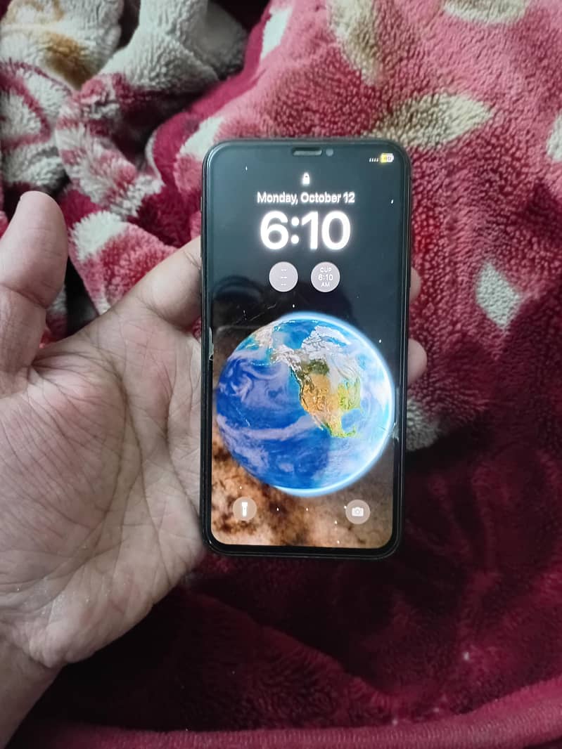 Apple iPhone X 1