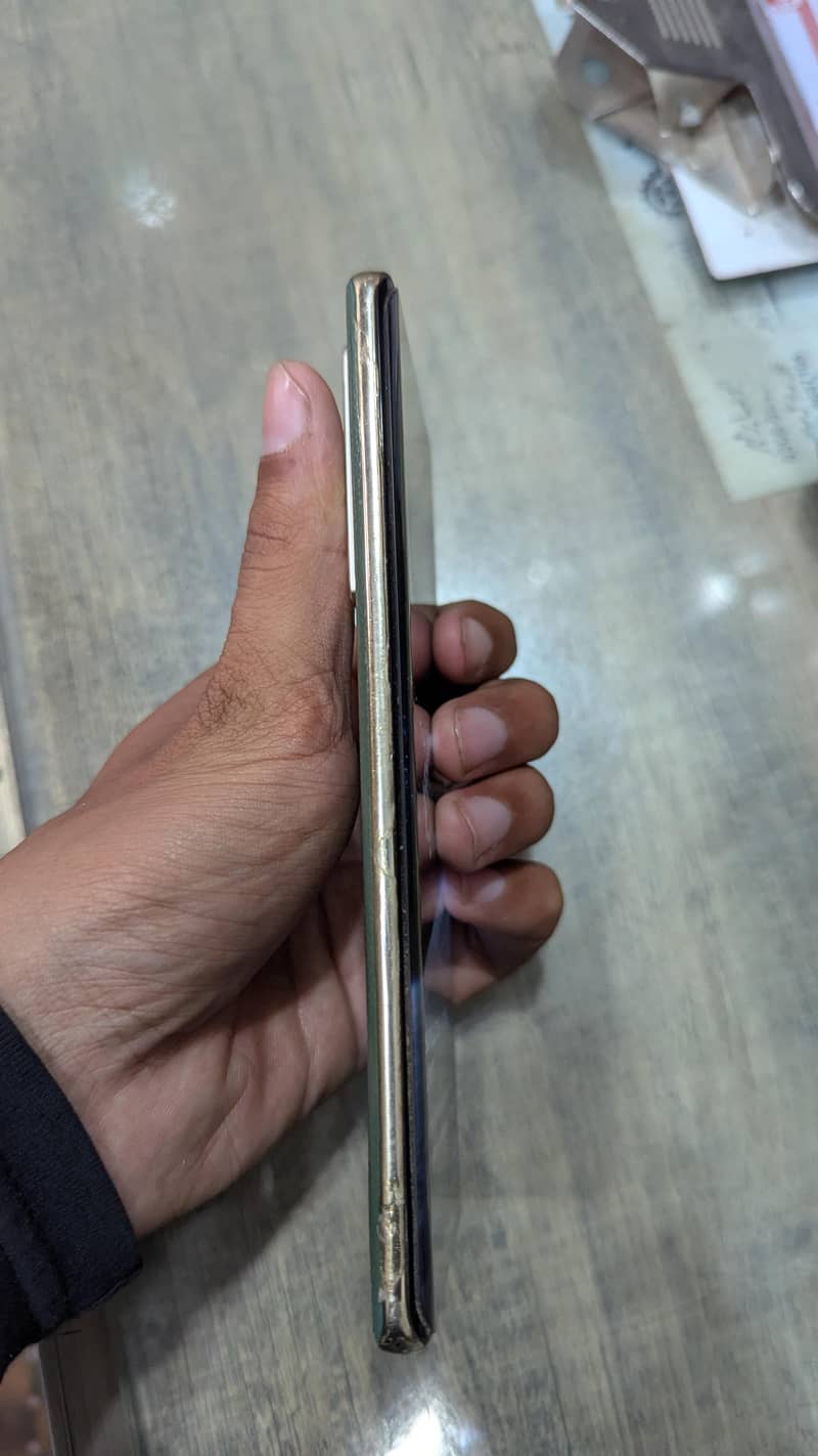 Infinix Note 40 Pro 8