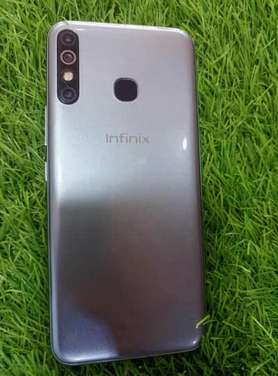 Infinix hot 8