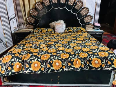 Heavy Wooden Bedroom Set for Sale – Bed, Side Tables & Dressing