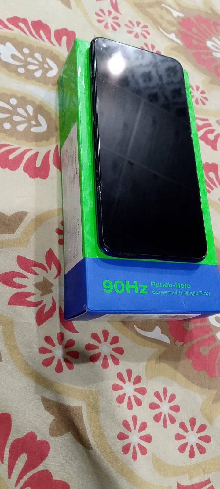camon 12 Air 0
