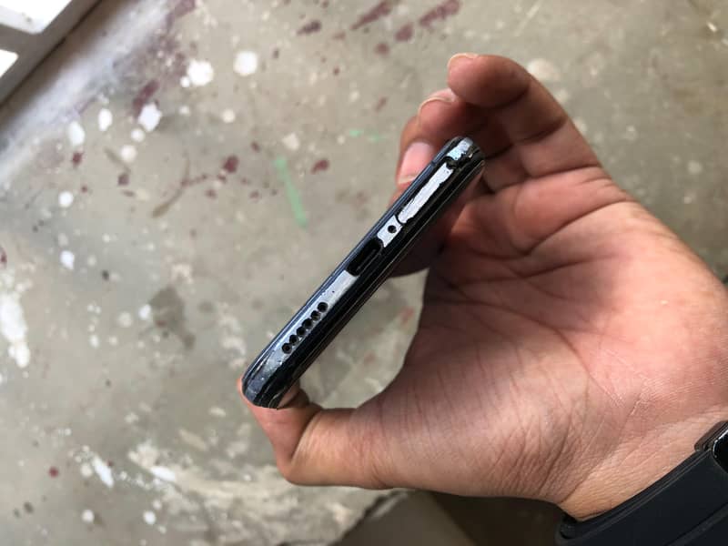 Vivo V21 6
