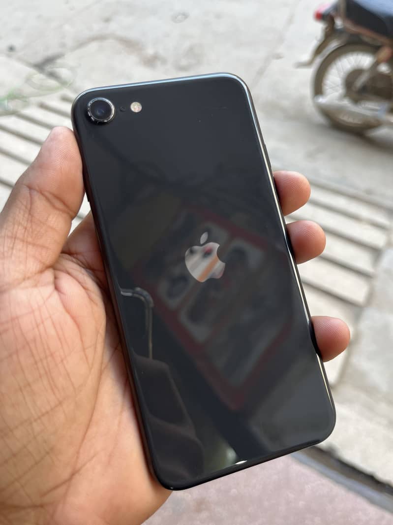 Apple iPhone SE 1
