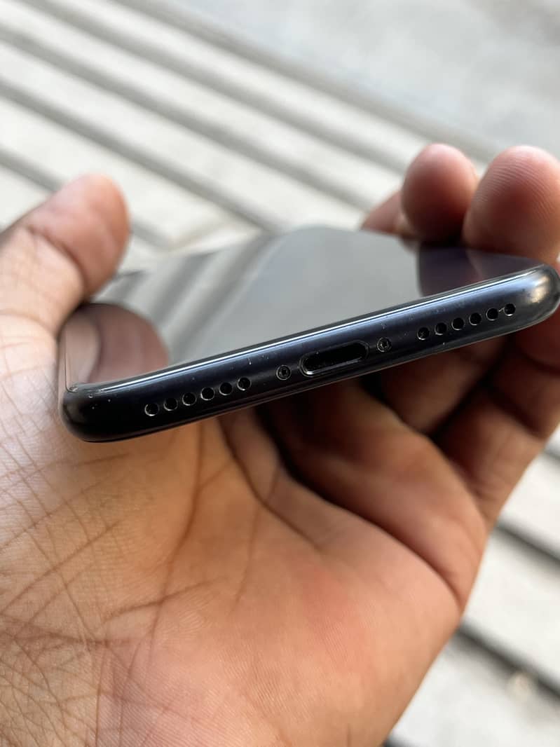 Apple iPhone SE 5