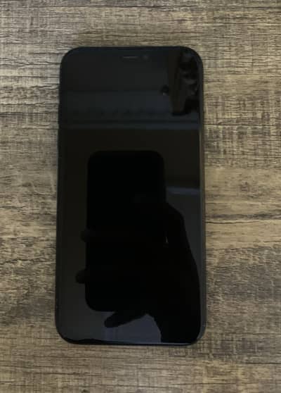 Apple iPhone XR