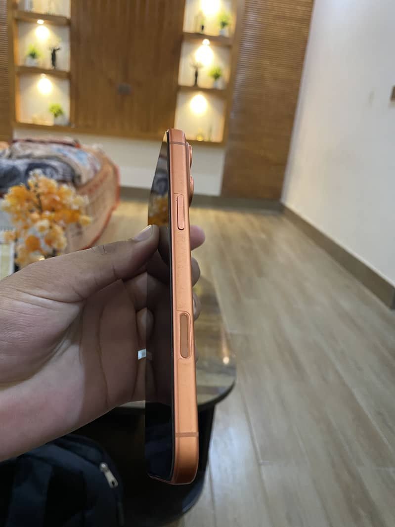 Apple iPhone 17 Pro Max 2